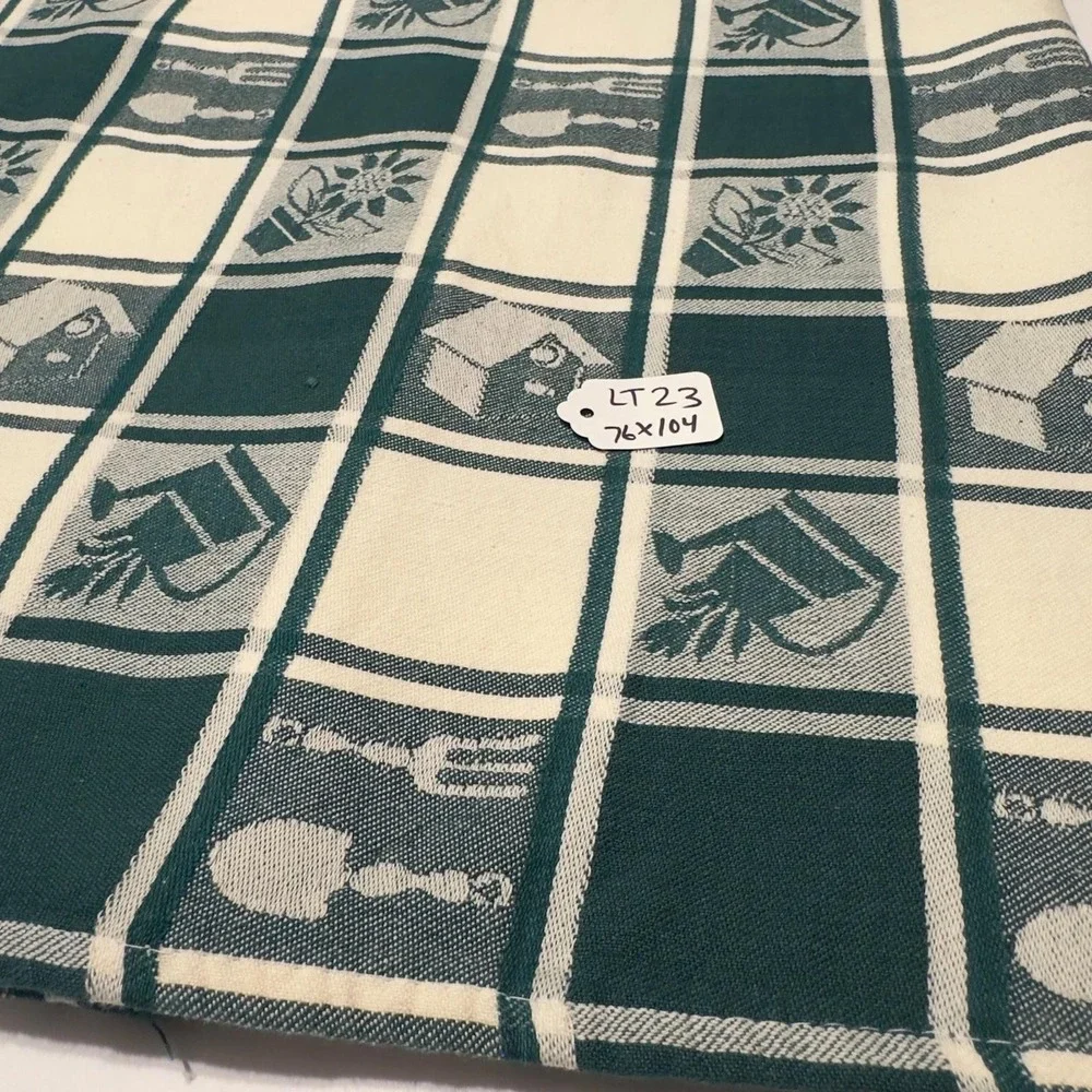 Tablecloth 76x104 - Green Beige checkered Garden birdhouses flowers
